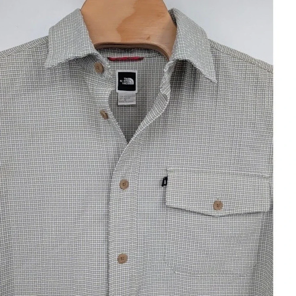 The North Face Plaid Button Up Shirt Green Gray‎ Long Sleeve Men's M